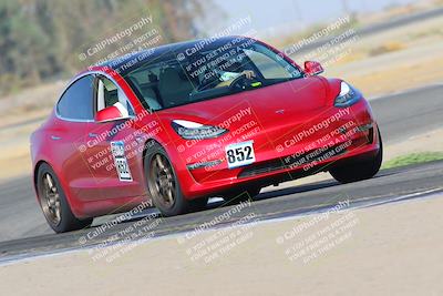 media/Oct-16-2022-Speed Ventures (Sun) [[7df72c9f09]]/Tesla Corsa A/Session 2 (Sunset)/